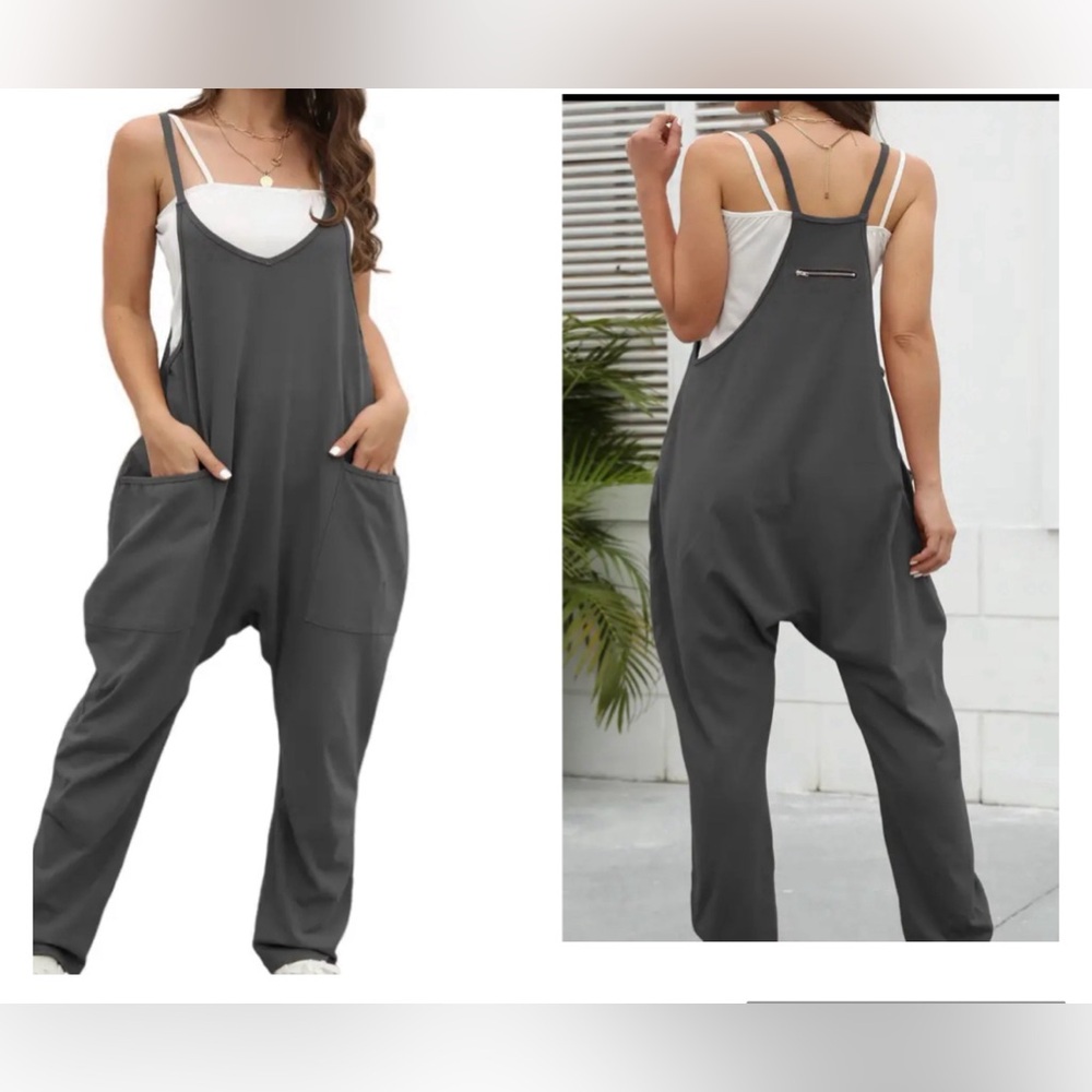 NWOT-Adjustable Harem Style V Neck
Romper With Pockets